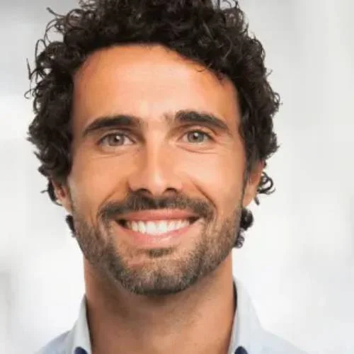 Customer testimonial photo